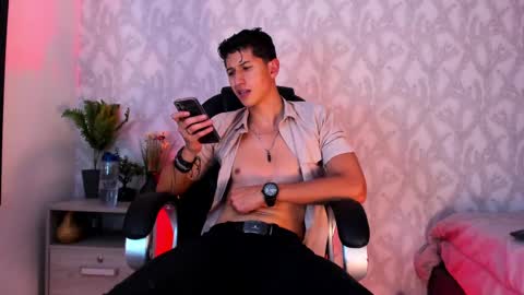 dorian_mystery online show from 12/06/24, 03:52