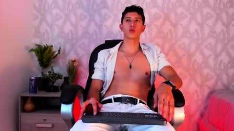 dorian_mystery online show from 12/14/24, 08:02