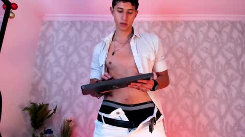 dorian_mystery online show from 12/14/24, 11:07