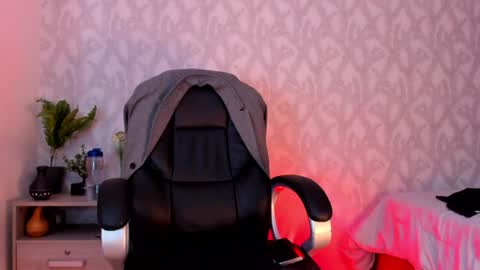 dorian_mystery online show from 01/18/25, 11:32