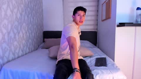 dorian_mystery online show from 02/04/25, 08:46