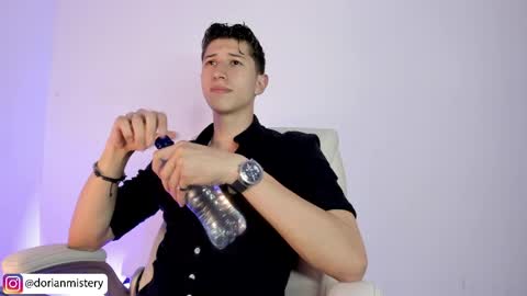 dorian_mystery online show from 04/14/26, 11:00