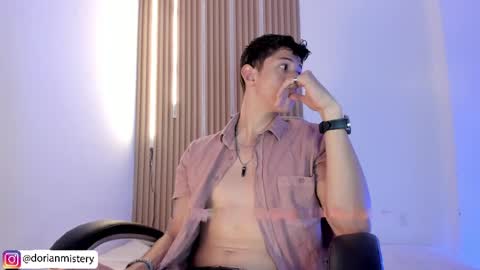 dorian_mystery online show from 05/05/26, 12:29