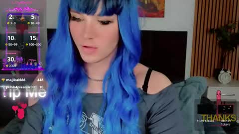 Snapshot of dorian_reed chatting on 03/17/26, 03:37 Helen my second account online show from 03/17/26, 03:37