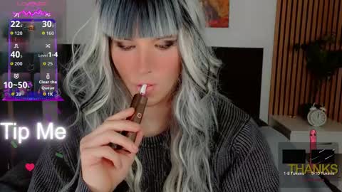 Snapshot of dorian_reed chatting on 03/27/26, 12:16 Helen my second account online show from 03/27/26, 12:16