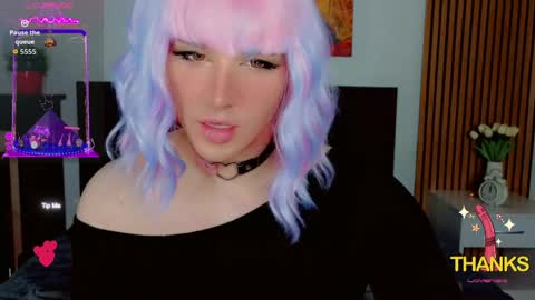 Snapshot of dorian_reed chatting on 04/09/26, 10:15 Helen my second account online show from 04/09/26, 10:15