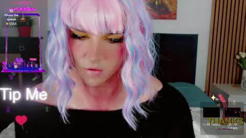 Snapshot of dorian_reed chatting on 04/13/26, 02:11 Helen my second account online show from 04/13/26, 02:11