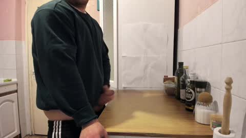 menu  below online show from 01/18/25, 06:53