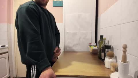 menu  below online show from 02/12/25, 07:45