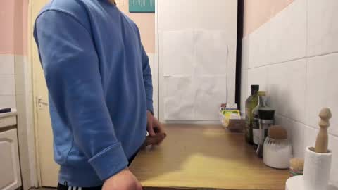 menu  below online show from 02/16/25, 10:10