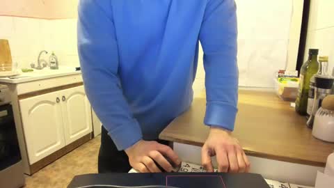 menu  below online show from 02/16/25, 09:05