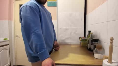 menu  below online show from 03/05/25, 06:45