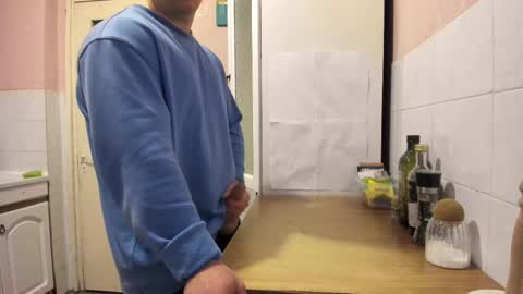 menu  below online show from 03/09/25, 03:38