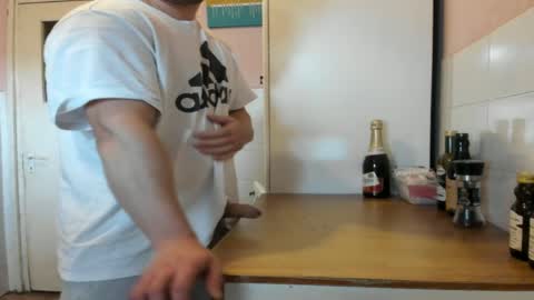 Snapshot of doriancretu95 chatting on 04/16/26, 01:34 menu below online show from 04/16/26, 01:34