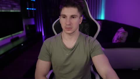 Dorian Reyes online show from 02/25/25, 02:14