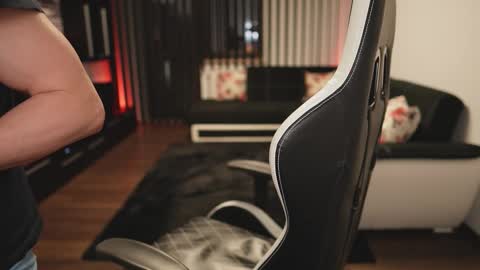 Dorian Reyes online show from 12/04/25, 12:31