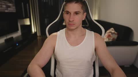 Snapshot of dorianreyes chatting on 04/22/26, 11:39 Dorian Reyes online show from 04/22/26, 11:39