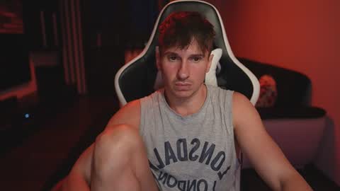Snapshot of dorianreyes chatting on 07/10/26, 01:54 Dorian Reyes online show from 07/10/26, 01:54