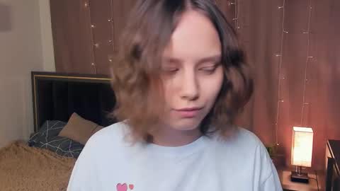 Violet online show from 11/08/25, 08:29