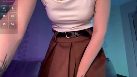 Snapshot of dorielathern chatting on 03/08/26, 04:22 Dori online show from 03/08/26, 04:22