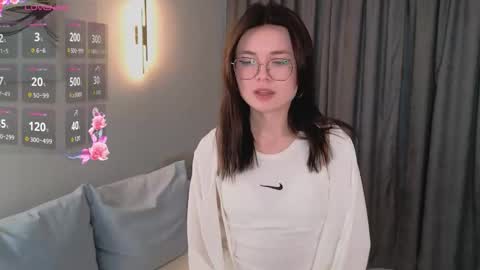 Snapshot of doris_lewis chatting on 11/06/25, 08:04 Maria online show from 11/06/25, 08:04