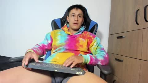 Snapshot of dorman_boy chatting on 04/09/26, 04:45 dorman_boy online show from 04/09/26, 04:45