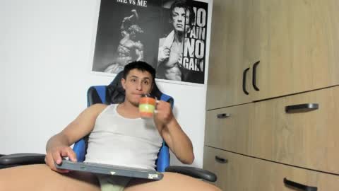 Snapshot of dorman_boy chatting on 04/14/26, 01:55 dorman_boy online show from 04/14/26, 01:55