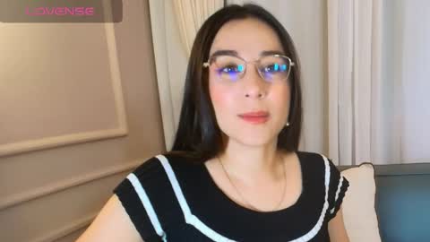 Snapshot of dorothy_valerisse chatting on 03/16/26, 10:30 dorothy_valerisse online show from 03/16/26, 10:30