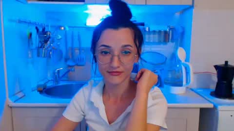 Your Dorotty online show from 09/28/25, 04:07