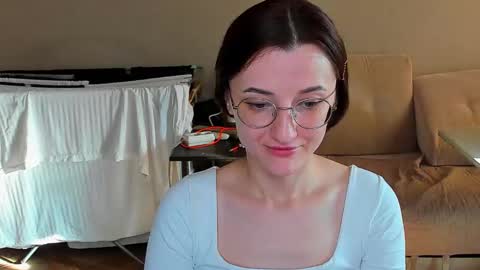 Snapshot of dorotty_ chatting on 04/09/26, 02:11 Your Dorotty online show from 04/09/26, 02:11