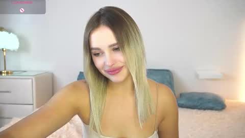 Snapshot of dorretangel chatting on 10/07/25, 11:18 Amy online show from 10/07/25, 11:18