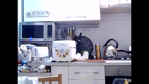 Snapshot of dorrie_ann chatting on 12/19/24, 04:02 Dorrie Ann online show from 12/19/24, 04:02