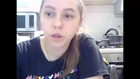 Snapshot of dorrie_ann chatting on 01/02/25, 08:24 Dorrie Ann online show from 01/02/25, 08:24