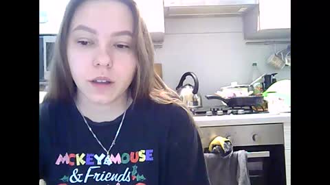 Snapshot of dorrie_ann chatting on 01/04/25, 05:37 Dorrie Ann online show from 01/04/25, 05:37