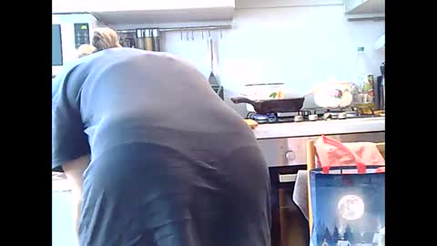 Snapshot of dorrie_ann chatting on 01/11/25, 08:43 Dorrie Ann online show from 01/11/25, 08:43