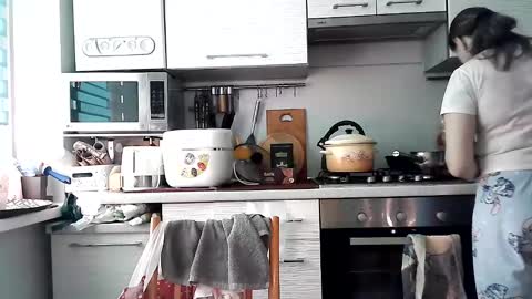 Snapshot of dorrie_ann chatting on 02/08/25, 01:22 Dorrie Ann online show from 02/08/25, 01:22