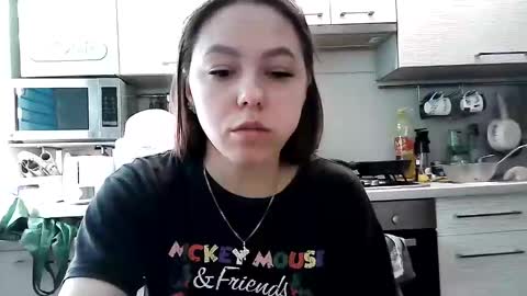 Snapshot of dorrie_ann chatting on 02/13/25, 06:09 Dorrie Ann online show from 02/13/25, 06:09