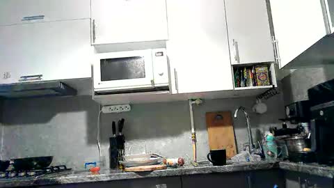 Snapshot of dorrie_ann chatting on 09/21/25, 04:03 Dorrie Ann online show from 09/21/25, 04:03