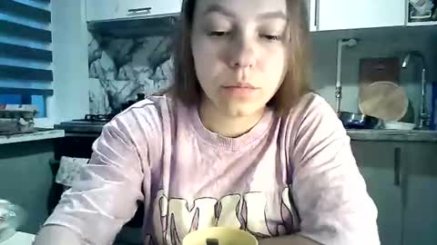 Snapshot of dorrie_ann chatting on 11/24/25, 05:18 Dorrie Ann online show from 11/24/25, 05:18