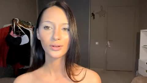 Snapshot of dorthygordy chatting on 04/08/26, 05:35 dorthygordy online show from 04/08/26, 05:35