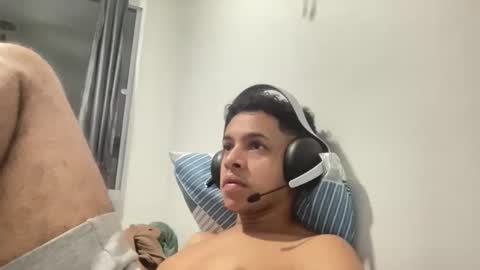 Snapshot of dotadinha chatting on 02/19/26, 11:23 dotadinha online show from 02/19/26, 11:23