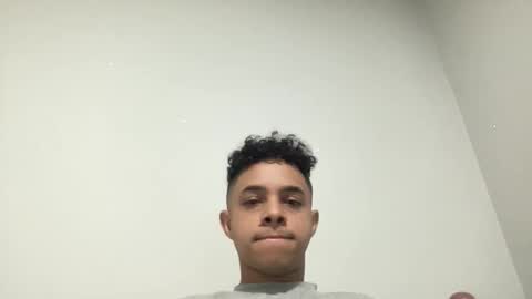 dotadinha online show from 04/17/26, 04:04