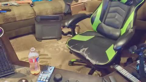 DotYourEyezez  online show from 12/12/24, 12:33