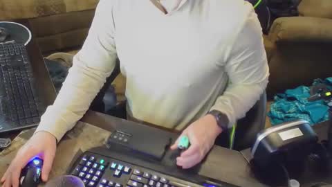 DotYourEyezez  online show from 12/26/24, 05:08