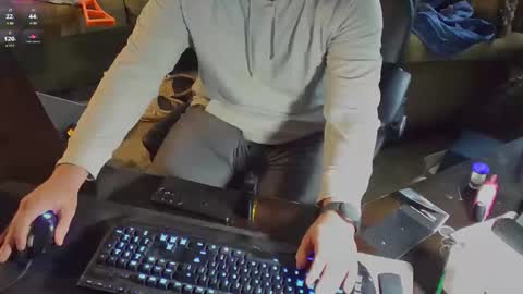 Snapshot of dotyoureyezez chatting on 12/05/25, 03:52 DotYourEyezez online show from 12/05/25, 03:52