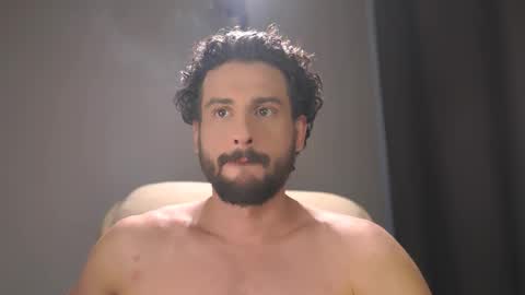 Snapshot of double_luckystrike chatting on 02/09/26, 09:46 Keen online show from 02/09/26, 09:46