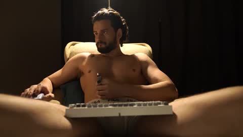 Snapshot of double_luckystrike chatting on 03/15/26, 10:27 Keen online show from 03/15/26, 10:27