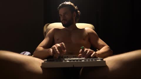 Snapshot of double_luckystrike chatting on 03/17/26, 10:24 Keen online show from 03/17/26, 10:24