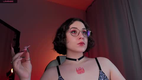 Snapshot of doublee_trouble chatting on 03/07/25, 09:38 Eva ana Liza online show from 03/07/25, 09:38