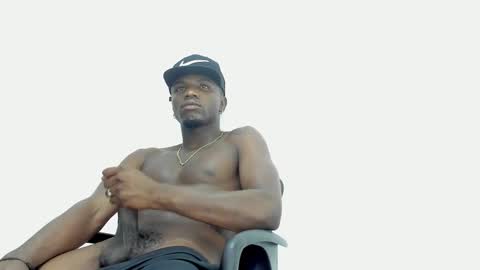 DOUGLAS online show from 10/04/25, 04:49